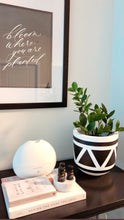 Aztec Pot White | Planter