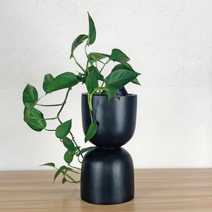 HOURGLASS DOUBLE STACKED POT | PLANTER