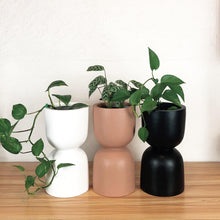 HOURGLASS DOUBLE STACKED POT | PLANTER