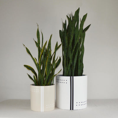 Domino Cylinder Planter