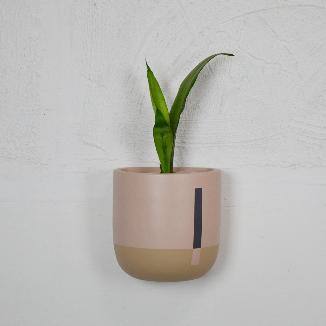 CONNECTED TALL WALL PLANTER BAKED CLAY | POT